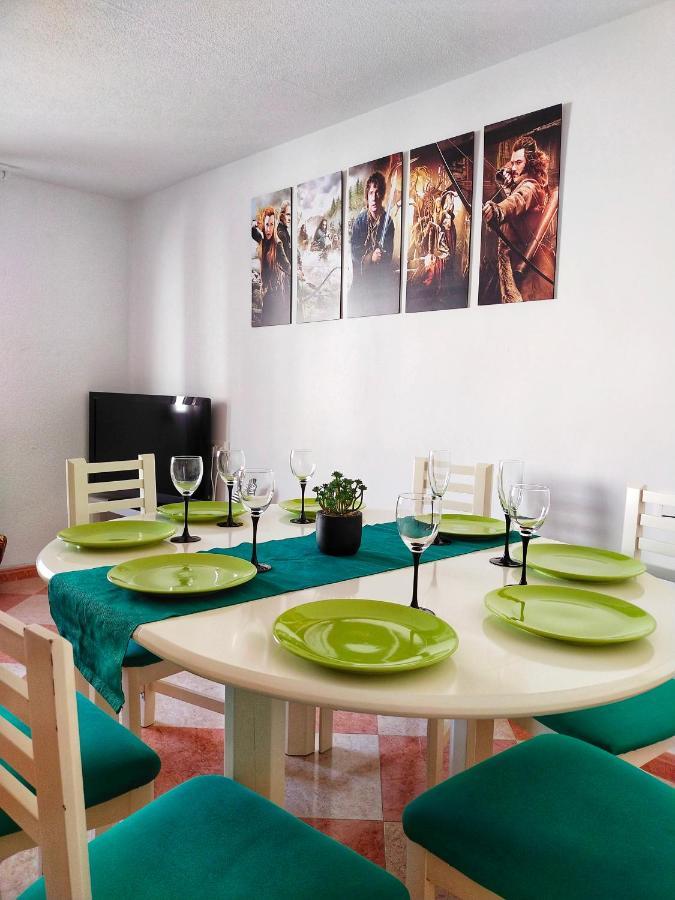 Movie Stars Apartment, ガンディア エクステリア 写真